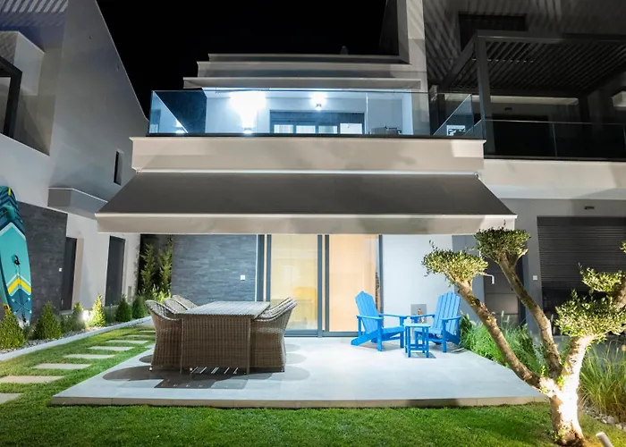 别墅 Athina Luxury Complex *