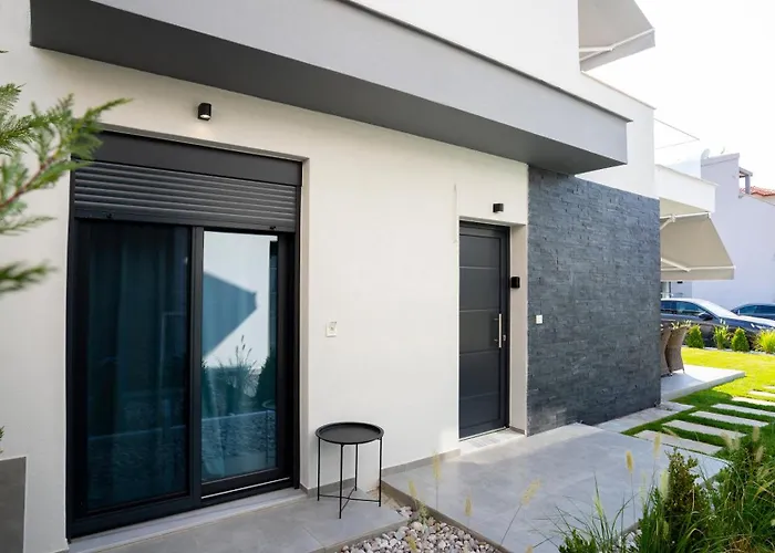 Athina Luxury Complex 别墅 Ofrínion